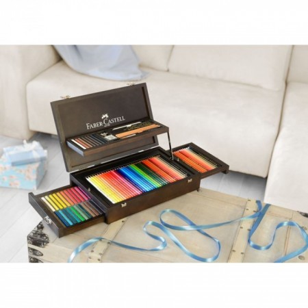 125-Pieces Art & Graphic Collection in Wooden Case